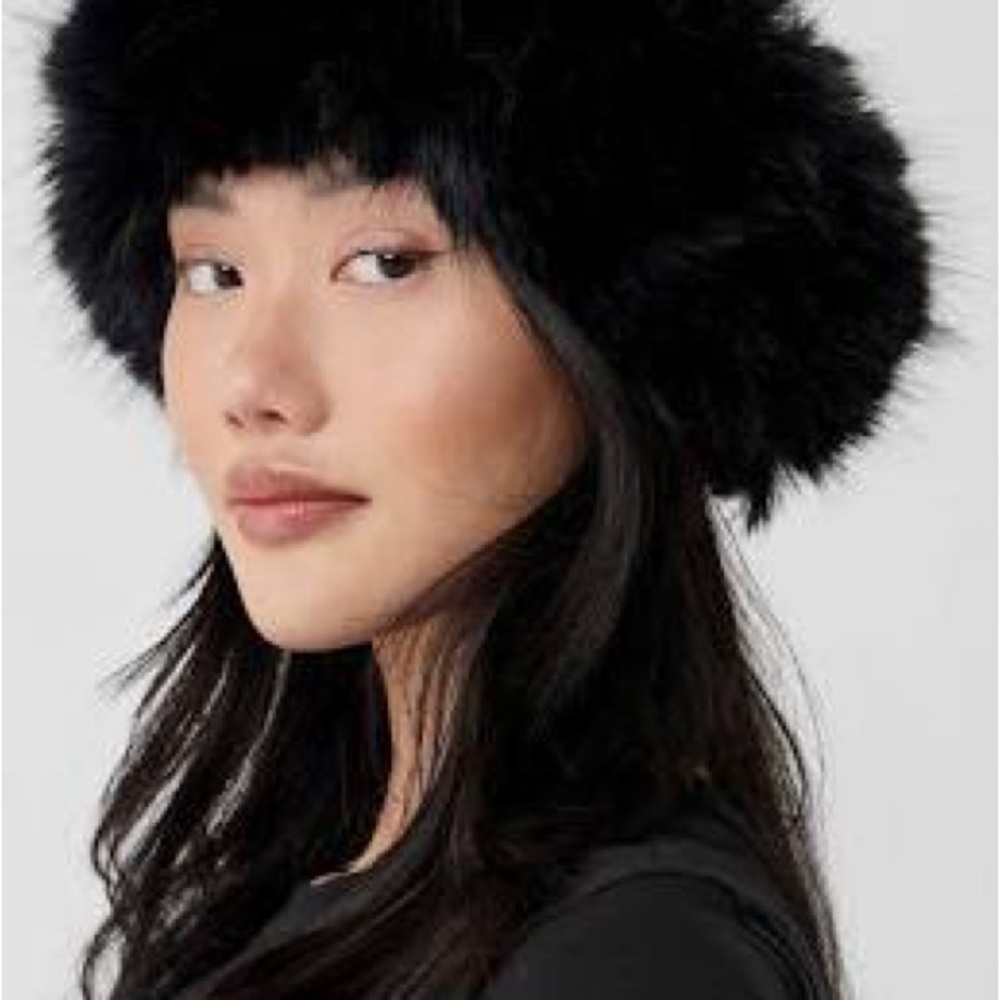 ALO Yoga Black Furry Headband 3 pack - 2 headbands +purse
